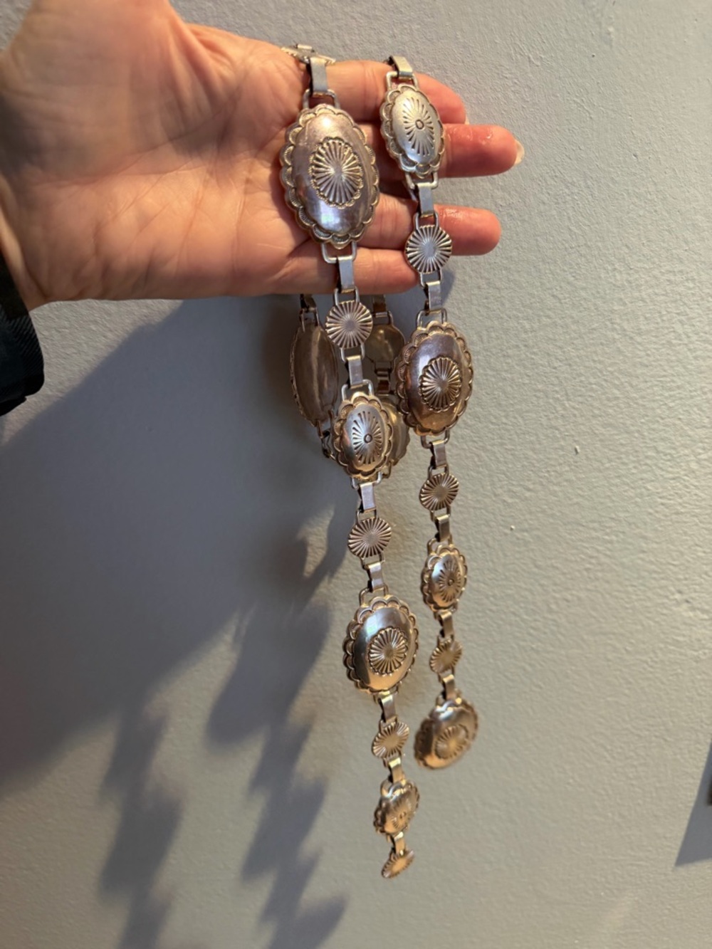 Vintage Ralph Lauren Concho Waist Chain Belt - Floral Medallion 38” L - Picture 7 of 11